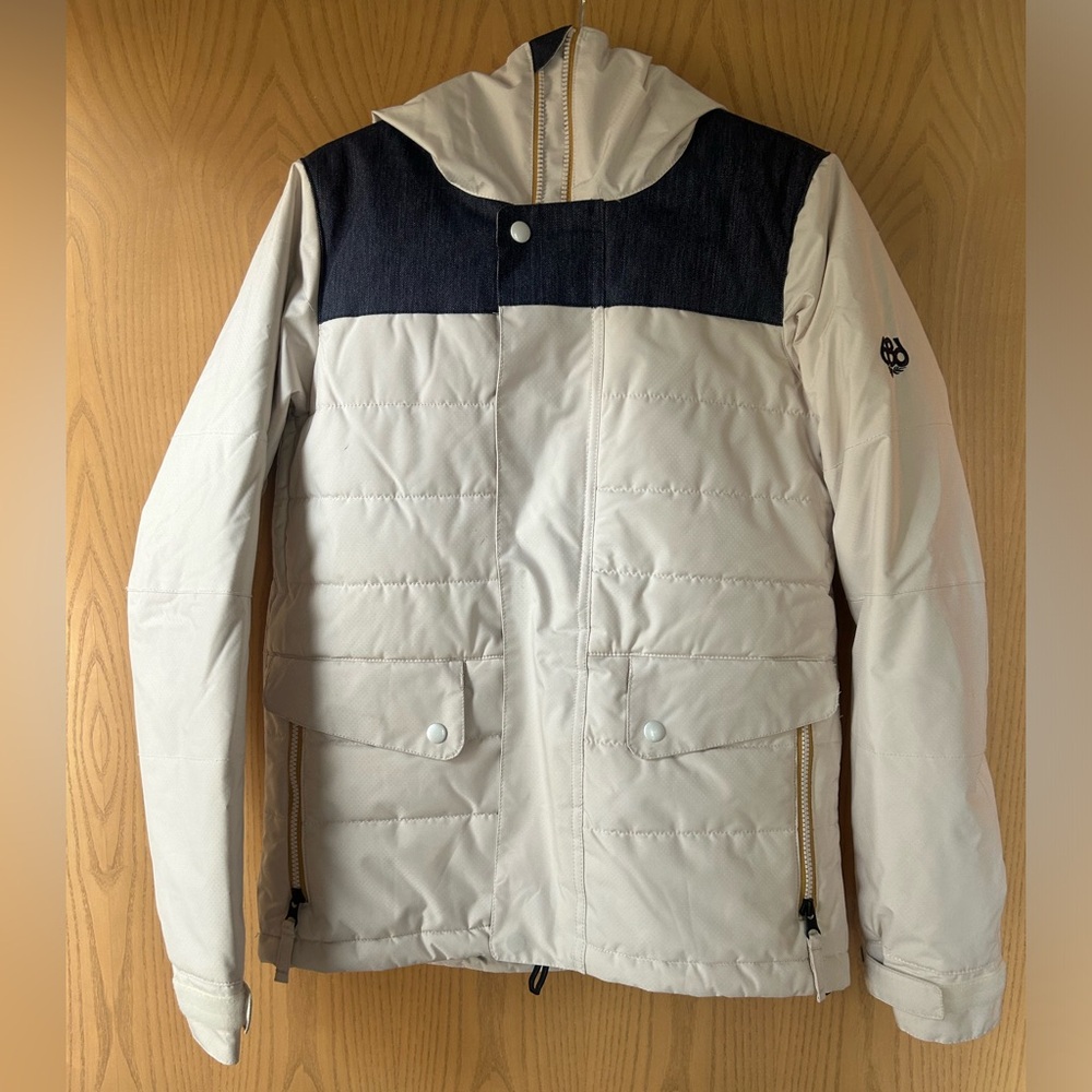 686 Authentic Runway Insulated Jacket Women's - Picture 2 of 8